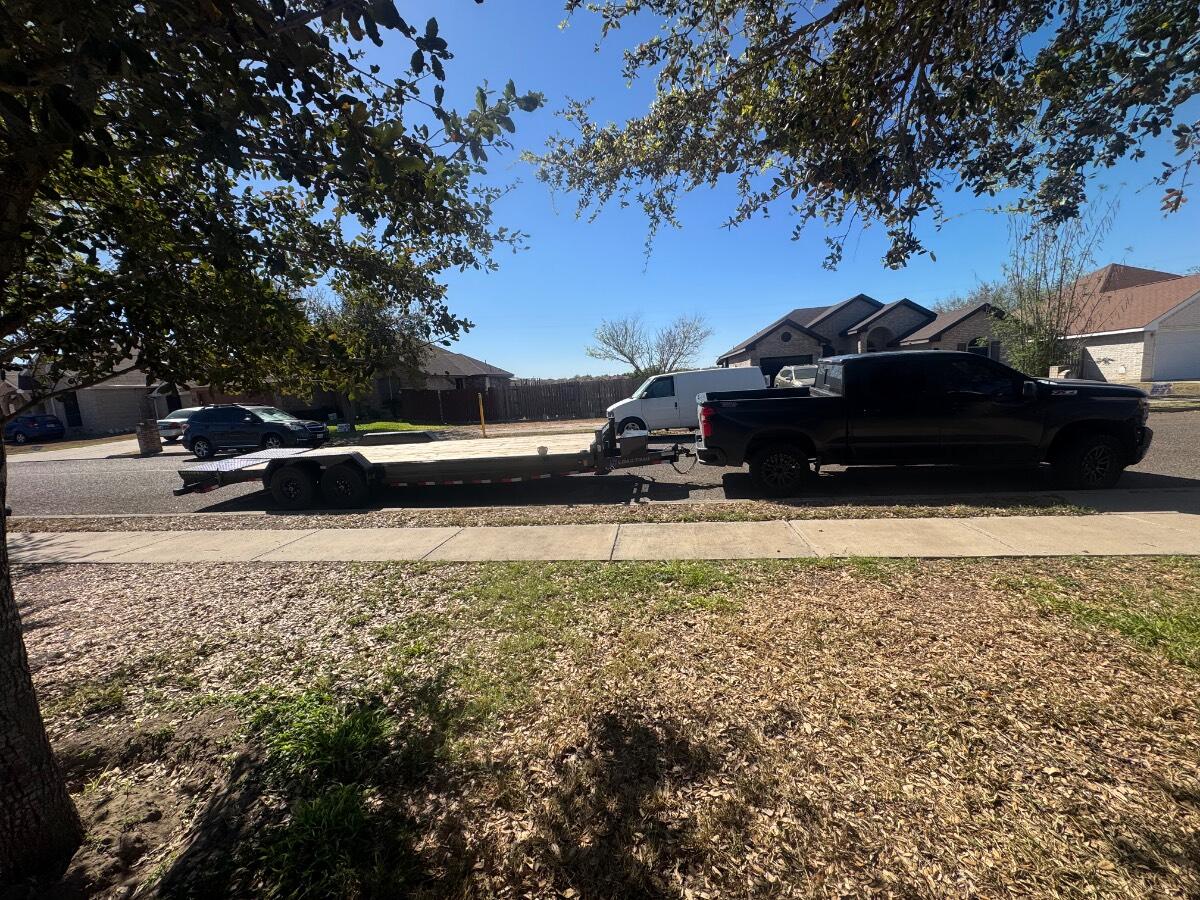 2026 Load trail 24ft 14k. Equipment hauler.