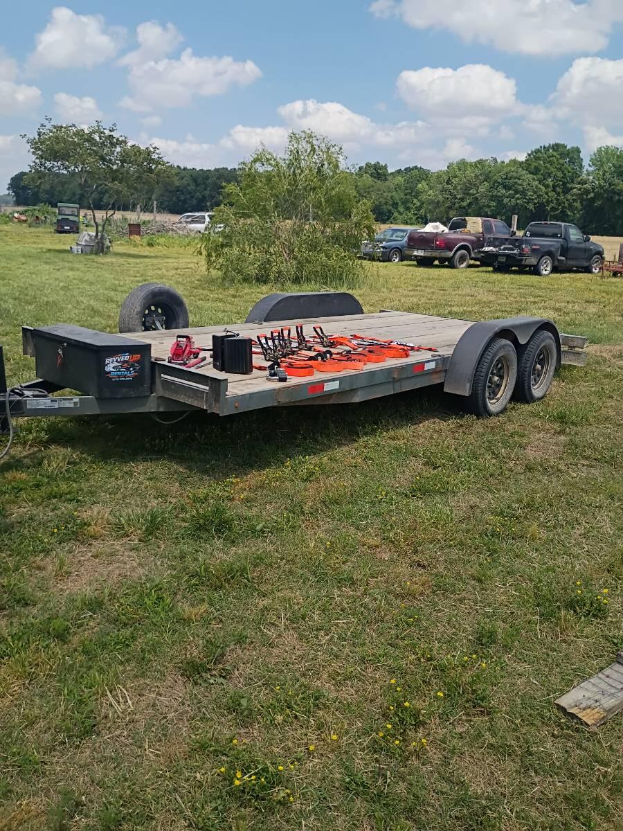 2022 Wicked Trailers Car hauler with dovetail