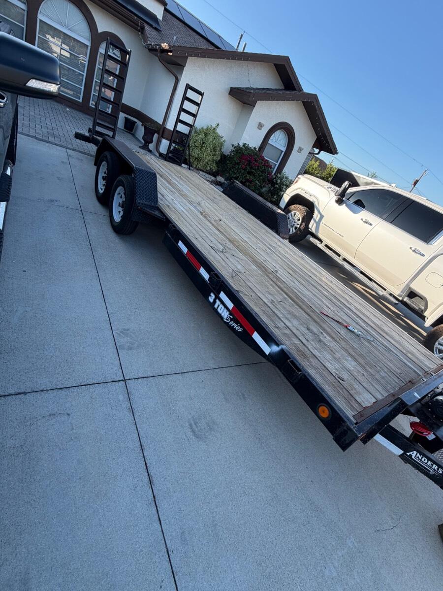 2017 Anderson Equipment trailer/car hauler
