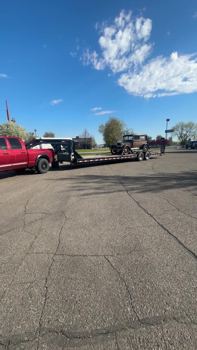 2018 Load trail 32ft gooseneck car hauler