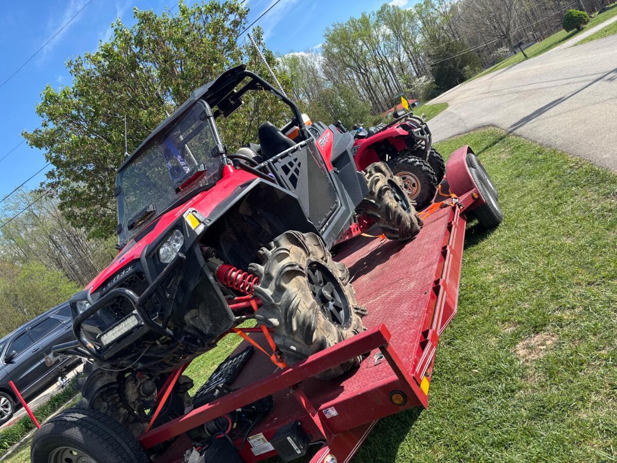 2023 East texas 22’ with 25000Ib winch
