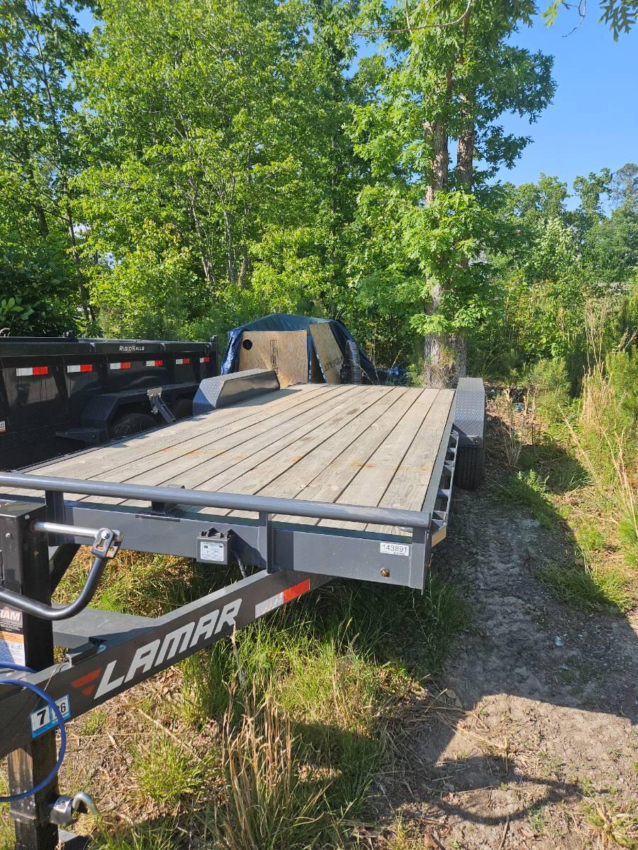 2026 Lamar 18ft car hauler