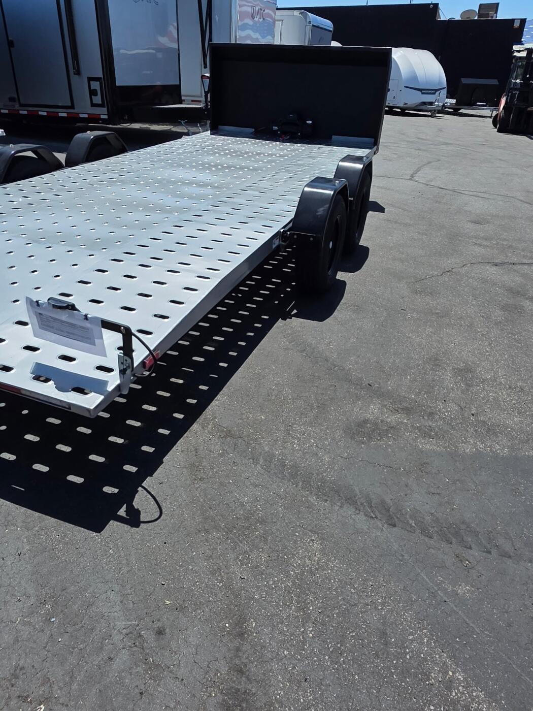2026 Ventura Shift R Car trailer