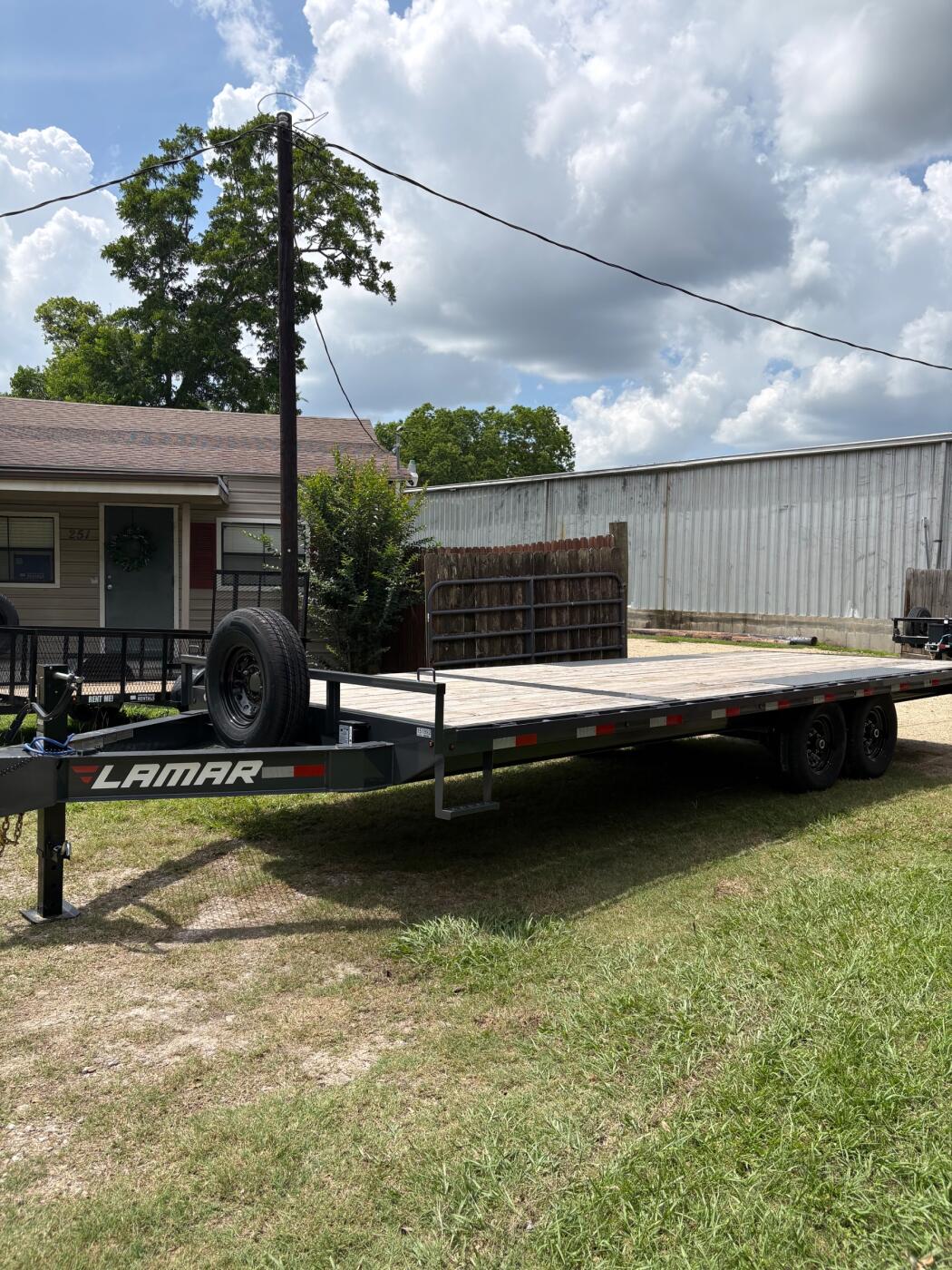 2026 Lamar 102"x22' Deckover w/ Rear Ramps