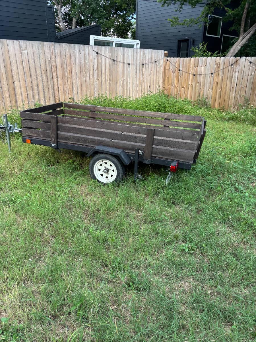 2016 Ultra Tow 4x8 Ft Utility Trailer.