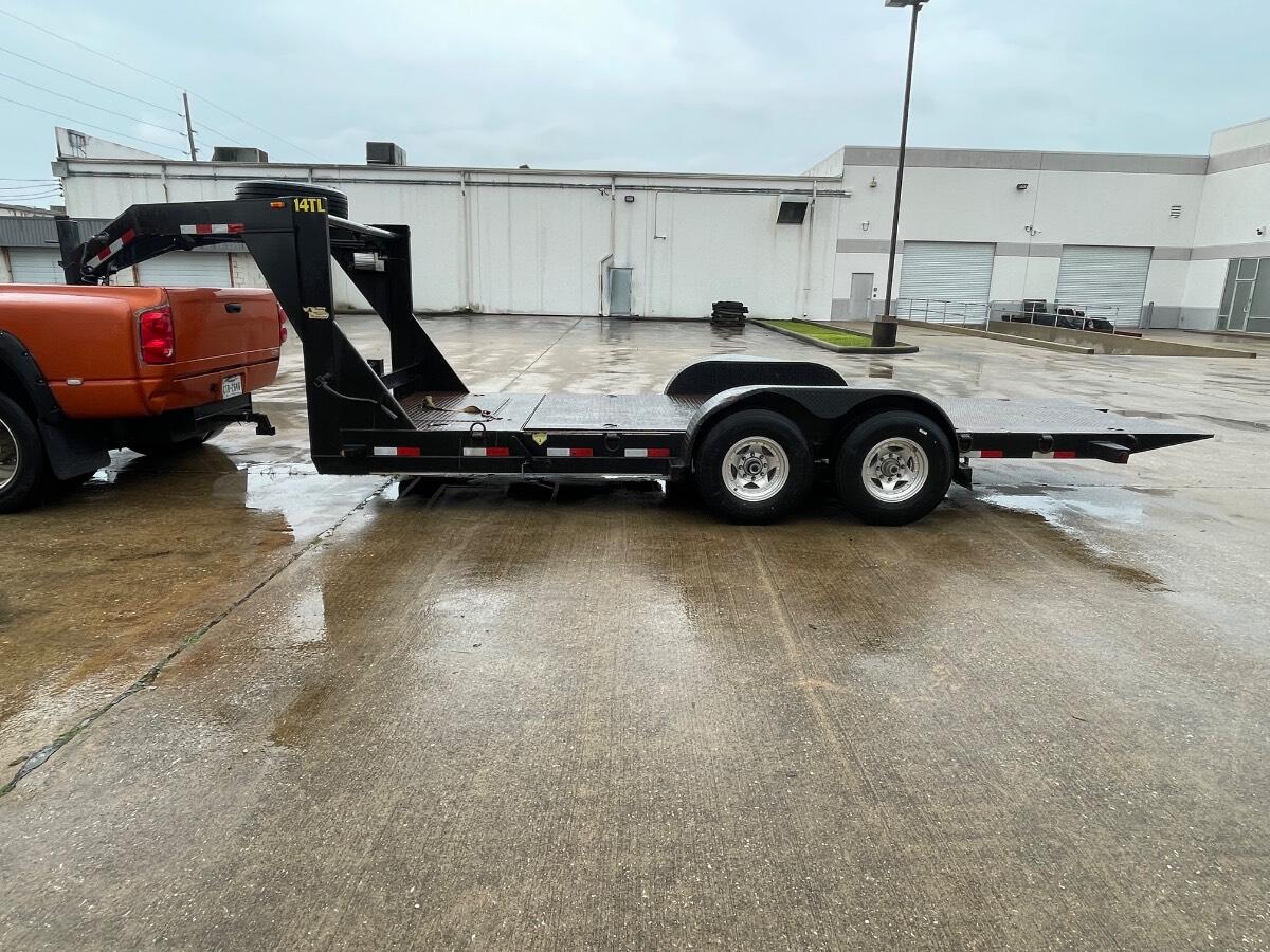 2006 BigTex 20' Tilt bed equipment hauler