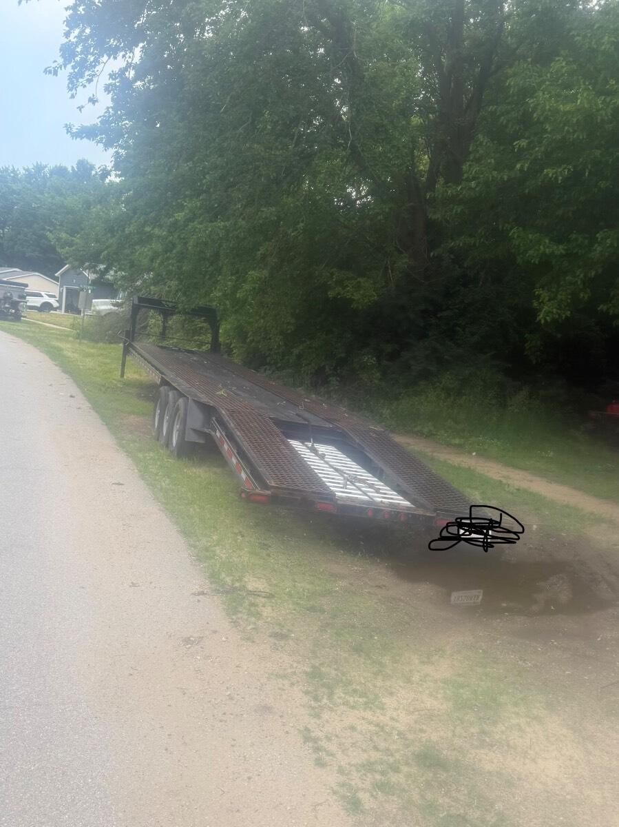 2022 Appalachian 3 car hauler 43ft car hauler