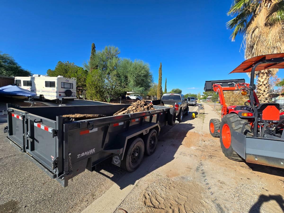 2022 Lamar Dump Trailer