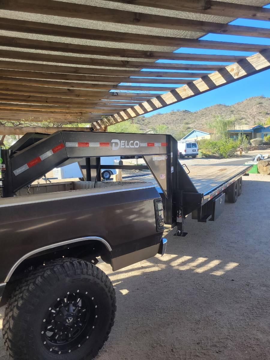 2026 T8 Delco Car hauler tilt trailer