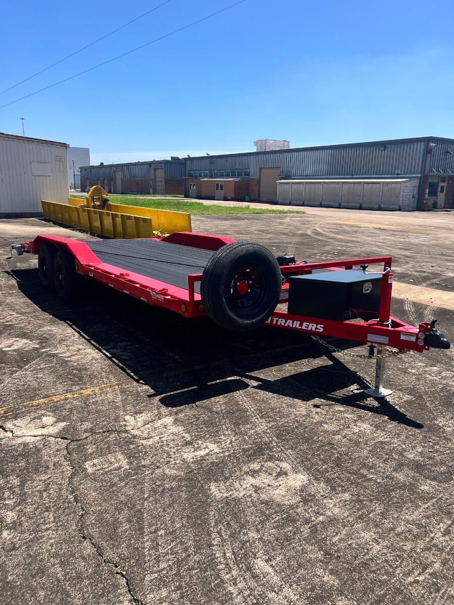 2026 PJ B5 Car hauler with dovetail