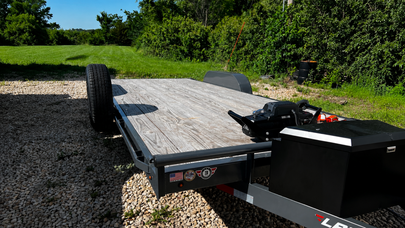 2024 LAMAR 20' X 83'' 10k capacity with winch