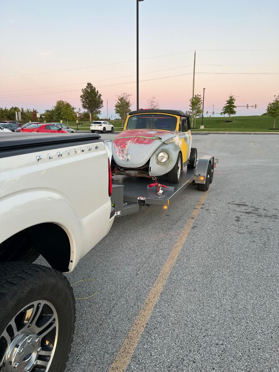 2022 BWISE Hydraulic tilt deck with winch