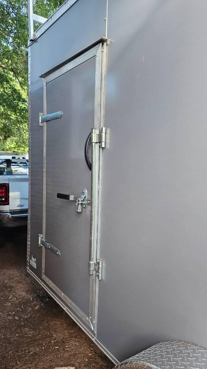 2026 Diamond C 7x14 Enclosed dual axel