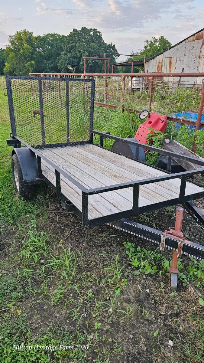 2020 Deck mate 6x12 with ramp.