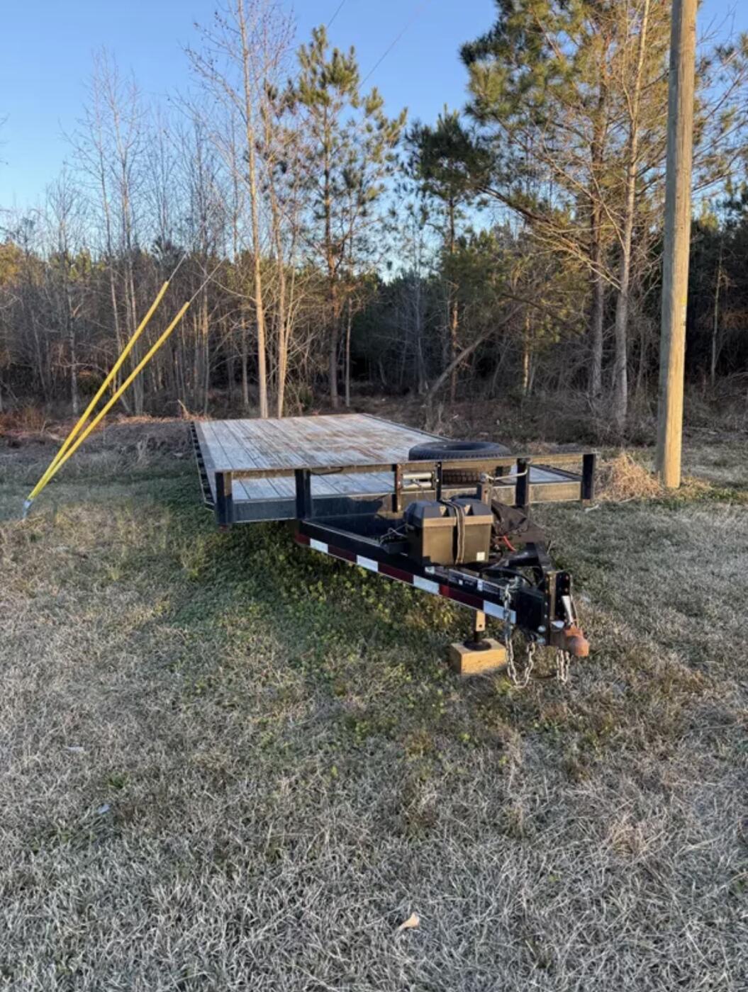 2018 Carry On Deckover 20’x8.5’ deckover