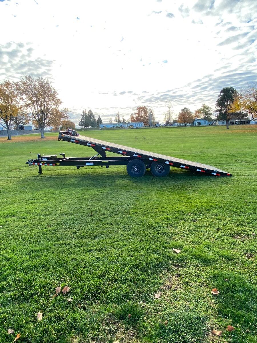 2025 BigTex 14OT 8.5x22 Flatbed W/ Winch