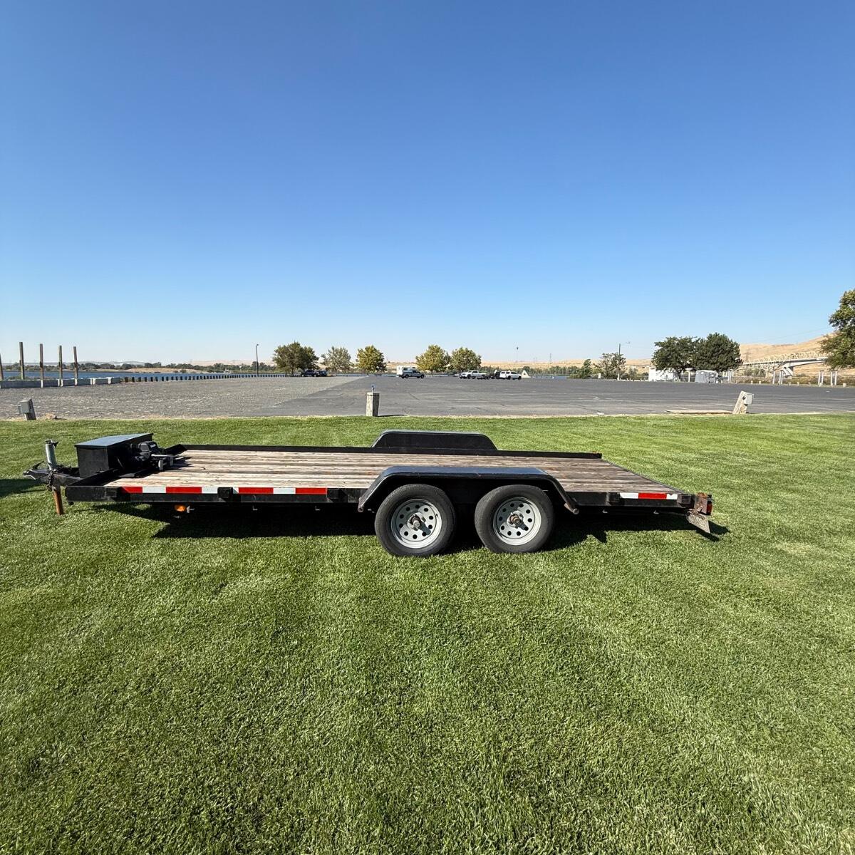 2018 Bulldog 7x18 Ramp Hauler W/ Winch