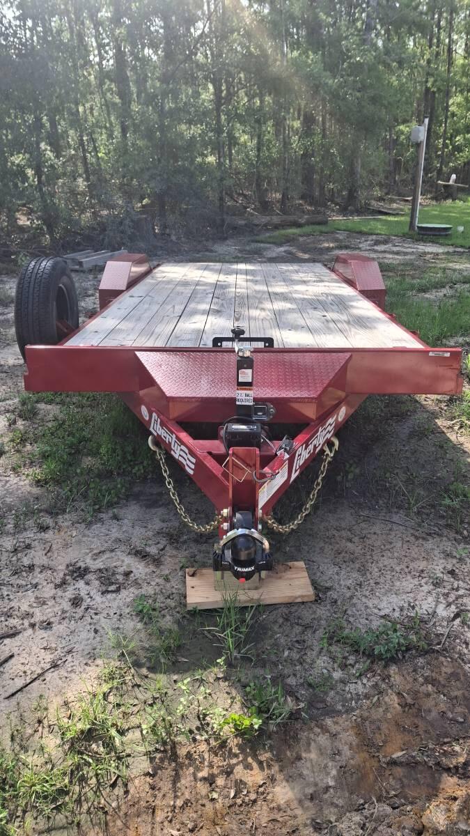 2026 LIBERTY 20ft Car Hauler w/13.5k Winch