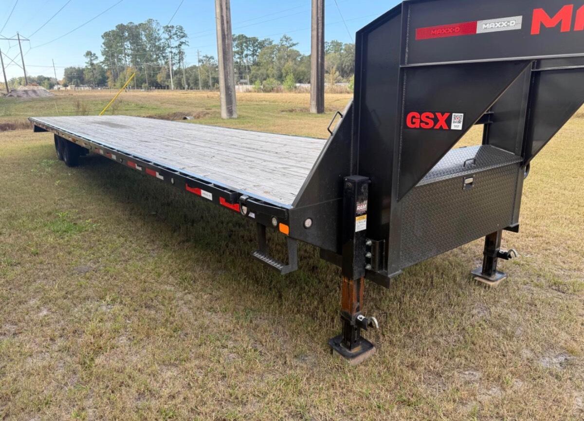2024 Maxx D 40&rsquo; x 8.5 plataform