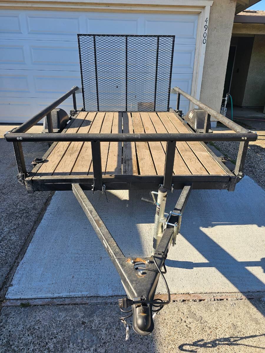 2024 Karavan 5.5 x 10ft dovetail