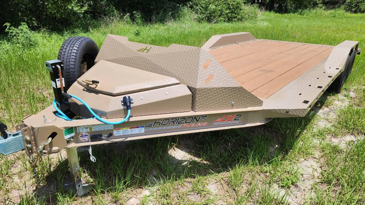 2026 Horizon 20' Car Hauler Winch & Straps