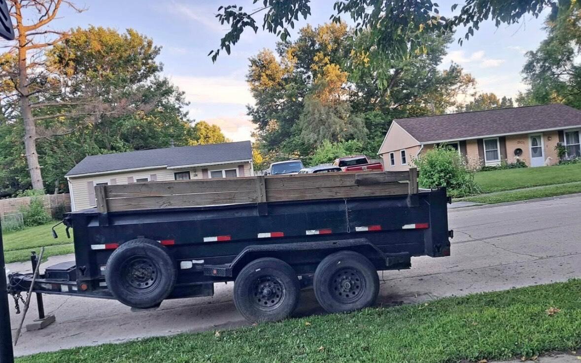 2016 Iron head Dump trailer 14ft by 7ft