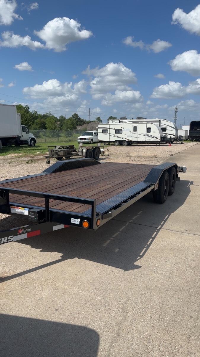 2025 PJ Trailers 20Ft car hauler