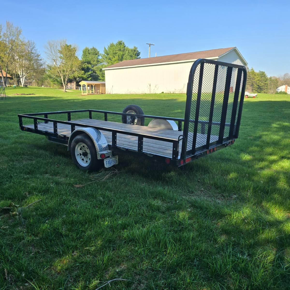 2017 PJ Trailer 7714 14ft Utility w/ ramp