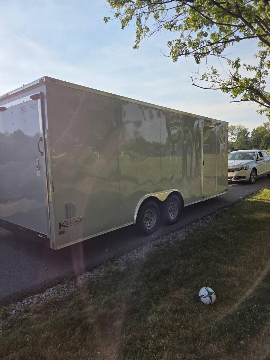 2026 Kaufman 20' enclosed trailer