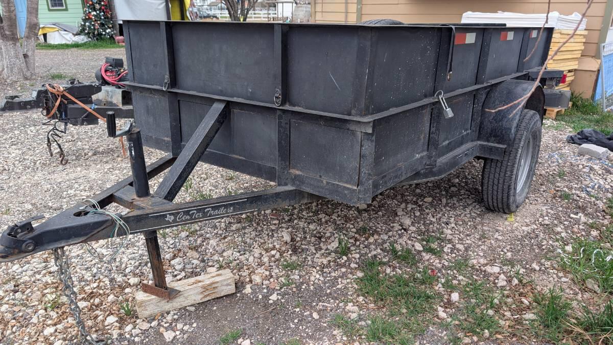 2010 Grandview Utility trailer/ 5x10