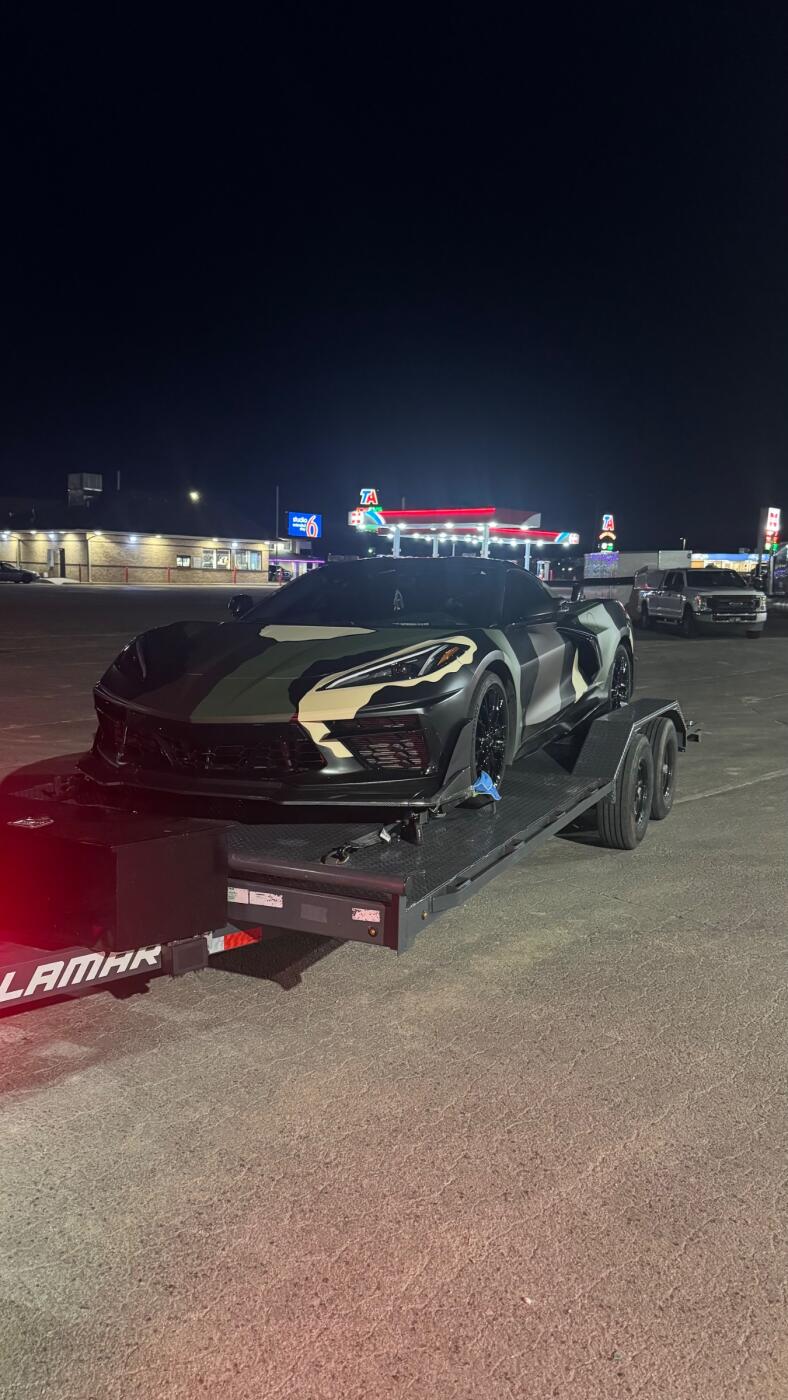 2024 Lamar Heavy Duty 20’ Extra Wide Car Hauler