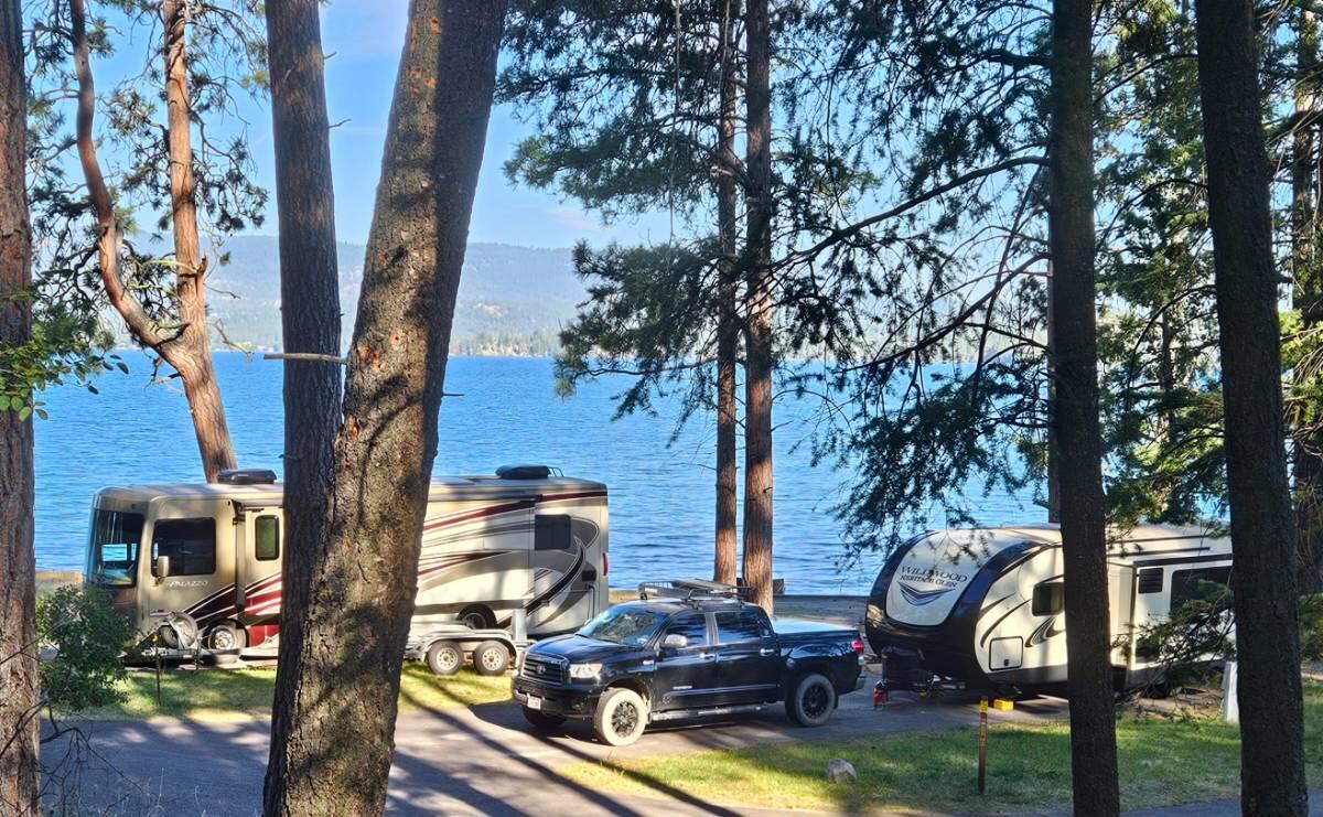 2021 Heritage glen 30 foot travel trailer sleeps