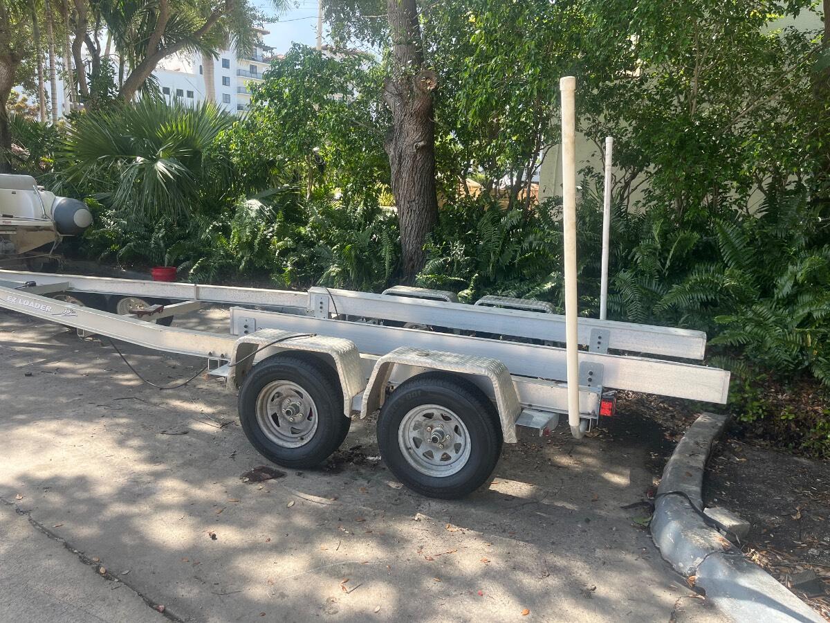 2020 Load On Dual axle 23'