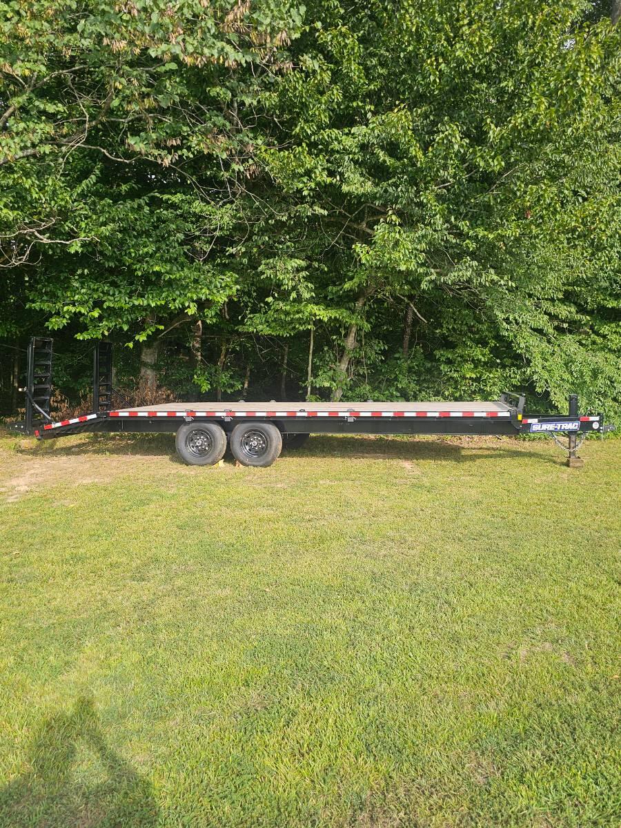2025 Suretrac 24ft deckover trailer