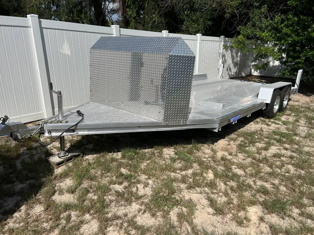 1992 Quick Load Car hauler with ramps