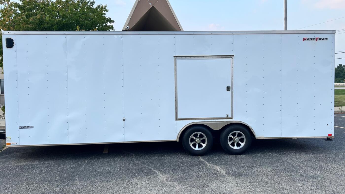 2019 WELLS CARGO 8.5x24FT Enclosed Trailer