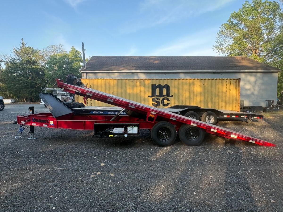 2025 Diamond C 22’ DeckOver Tilt