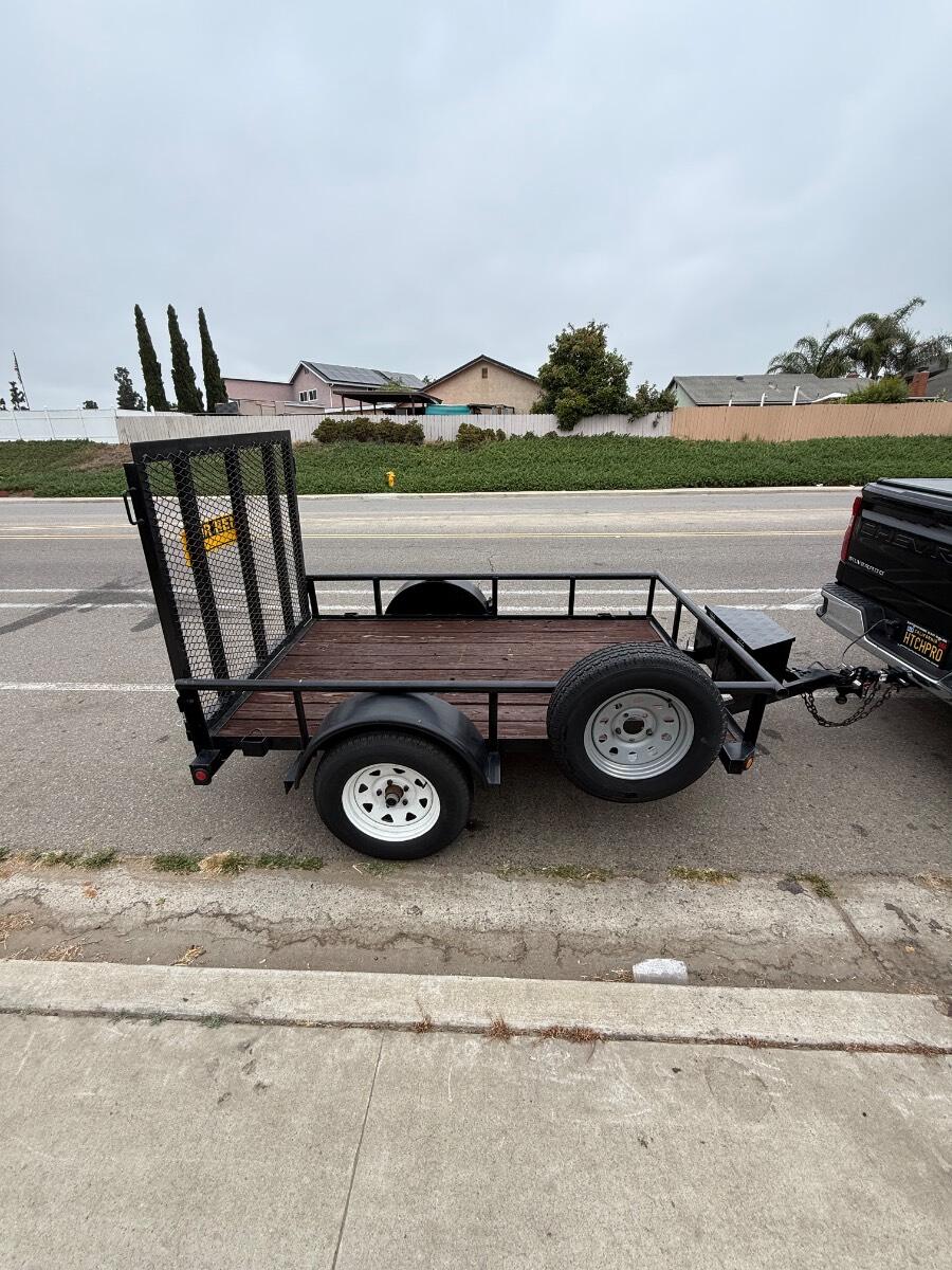 2014 Big tex 5x8ft trailer with ramp