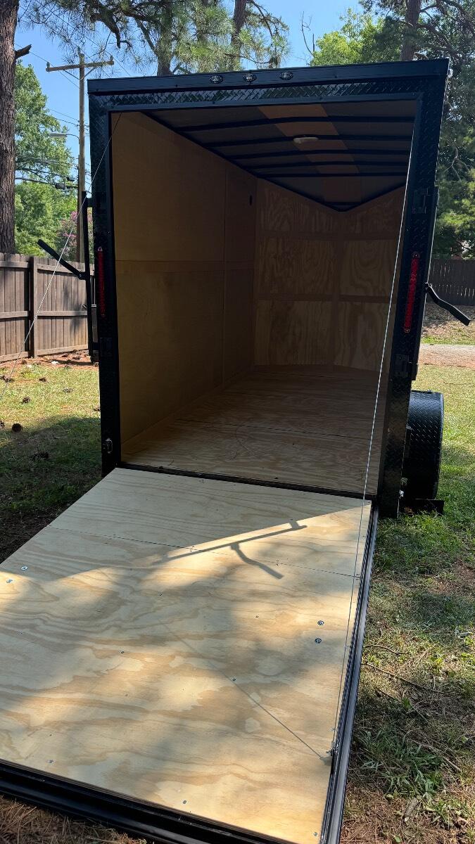 2026 Dees Clean 6'x12' enclosed cargo tr