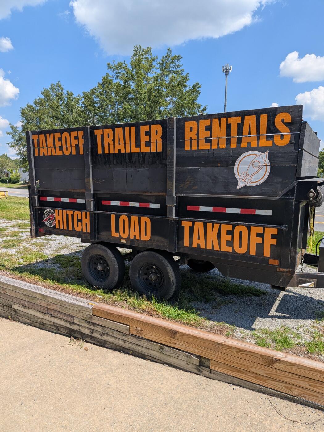 2022 Homesteader 12' Dump Trailer