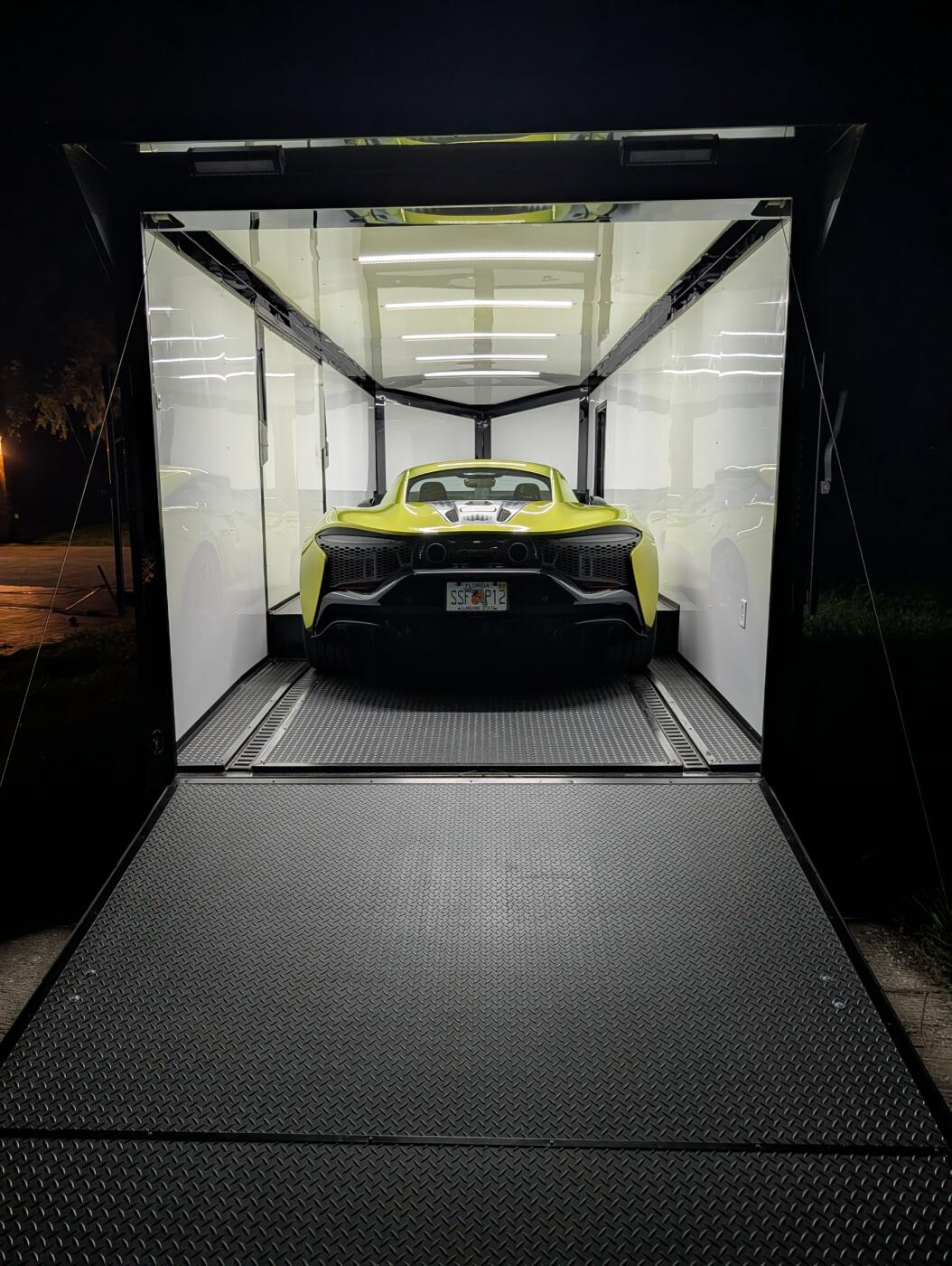 2026 Maximum Trailer 24 ft Enclosed car hauler