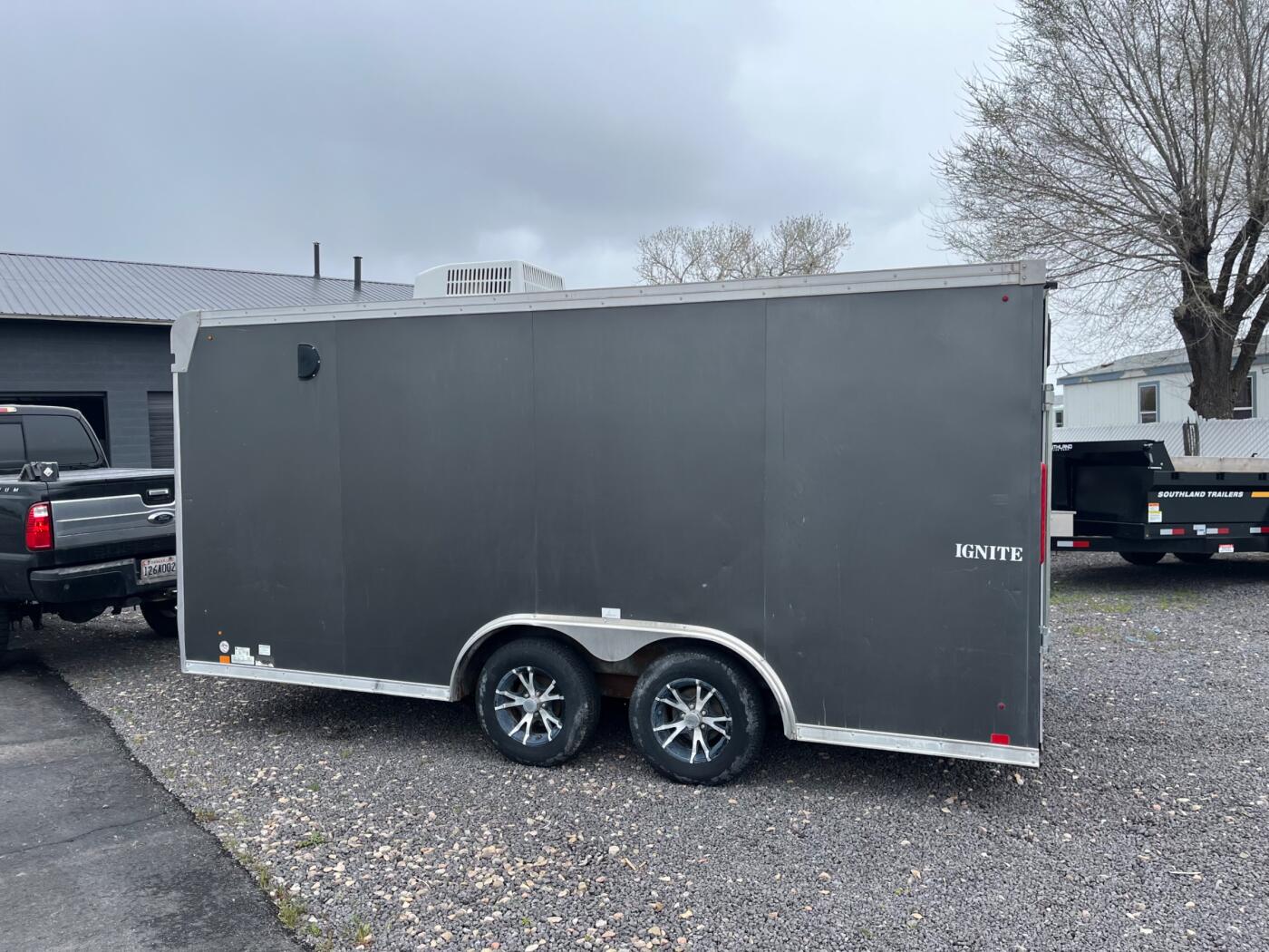 2010 Look 8.5x18 Enclosed car hauler