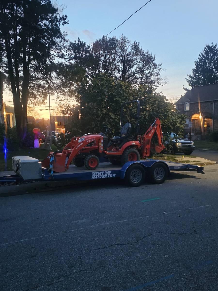 2023 Master Tow Car Hauler with Dovetail