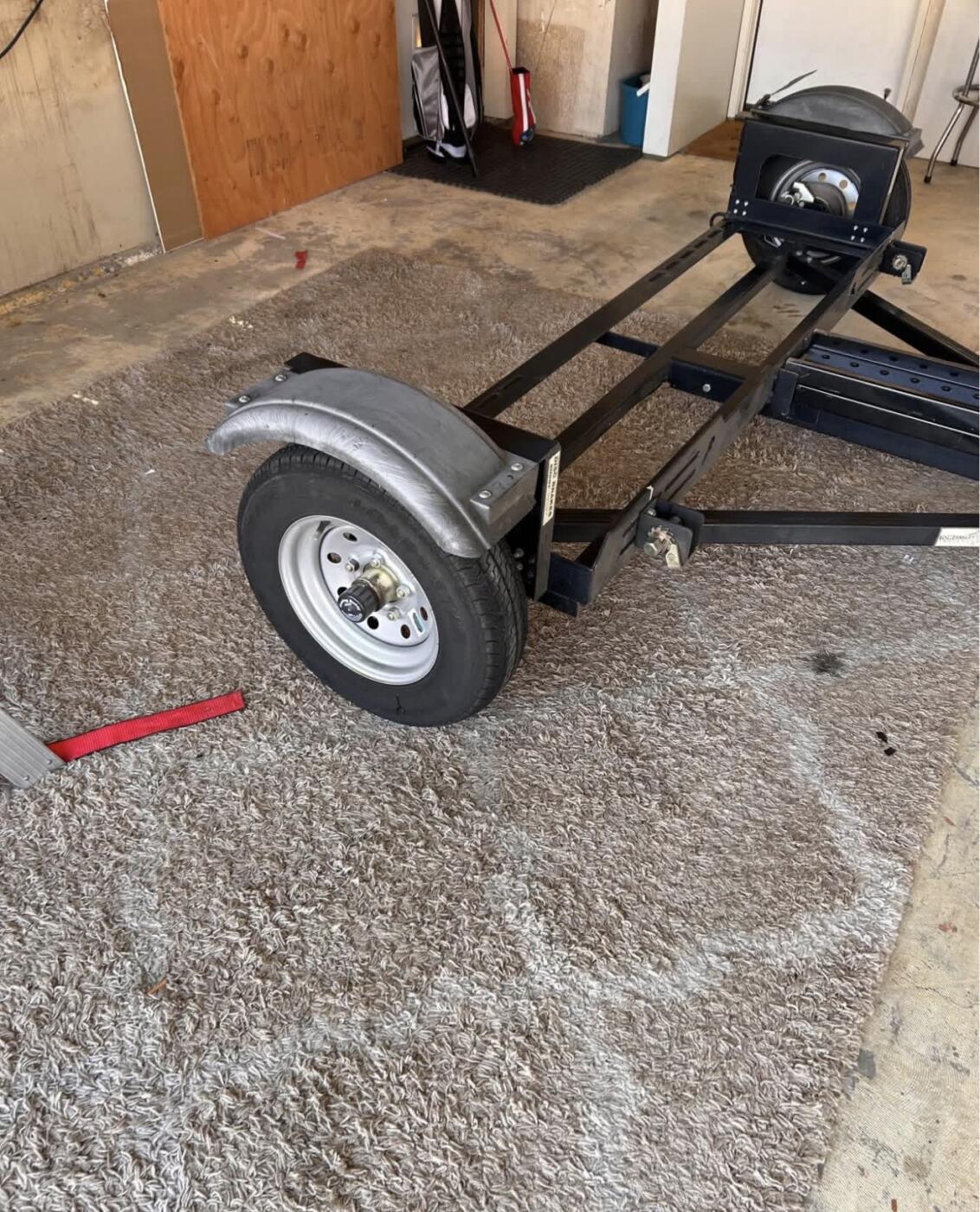 2023 Tow Smart Stand-Up Car Tow Dolly W/ Surge Dis 2023 Tow Smart Stand-Up Car To