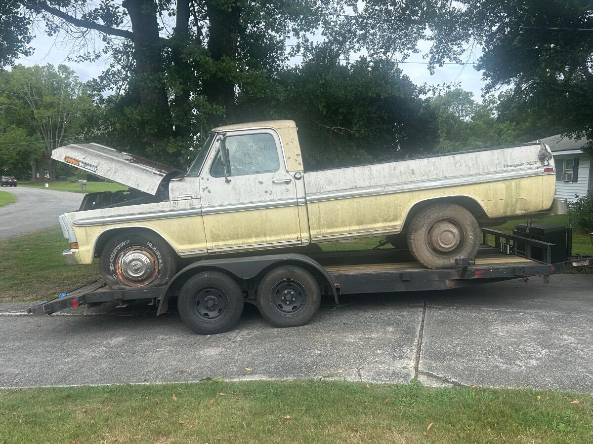 2015 Wood deck car hauler with dove tail