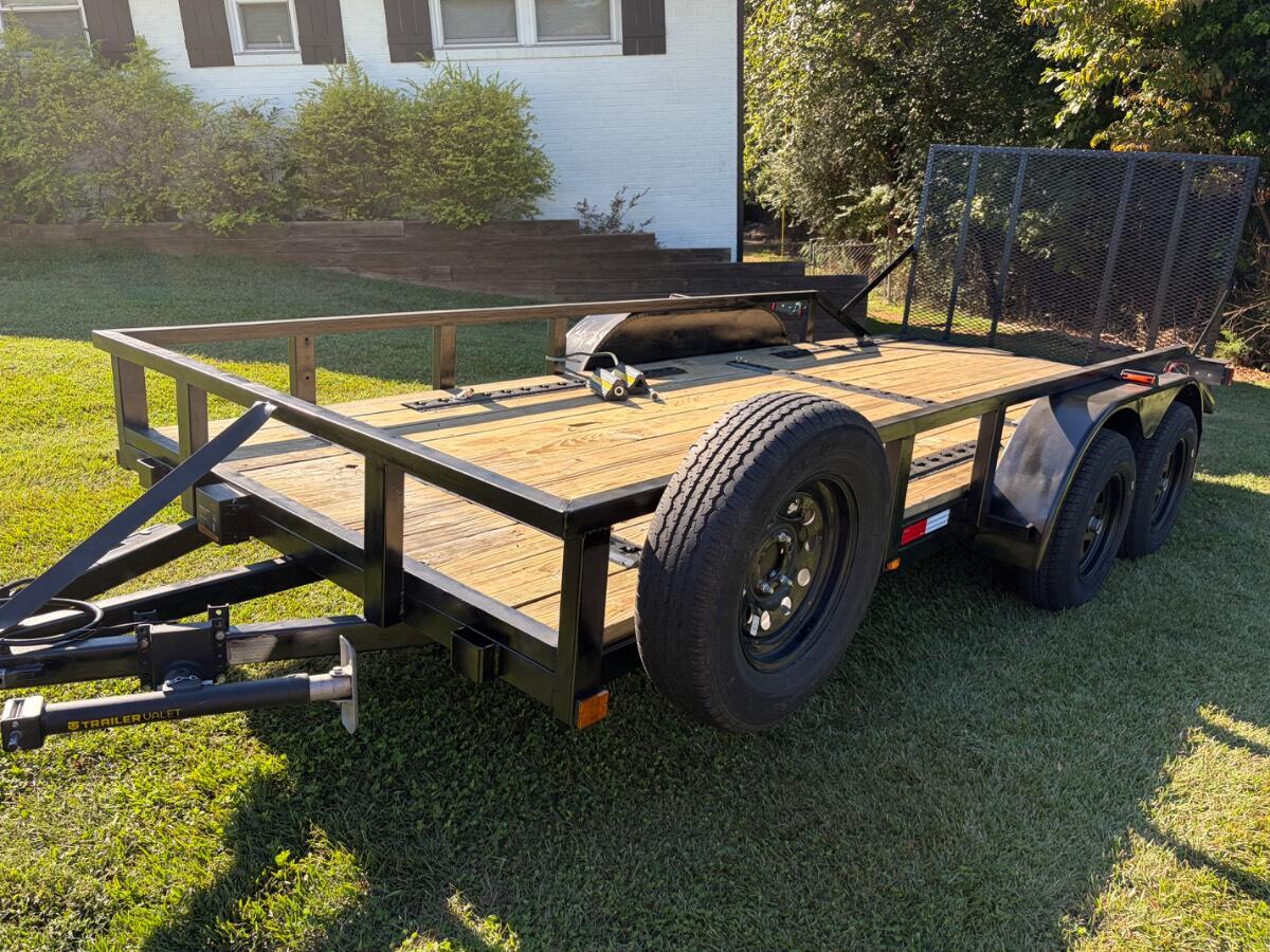 2015 Topline 16’ utility trailer