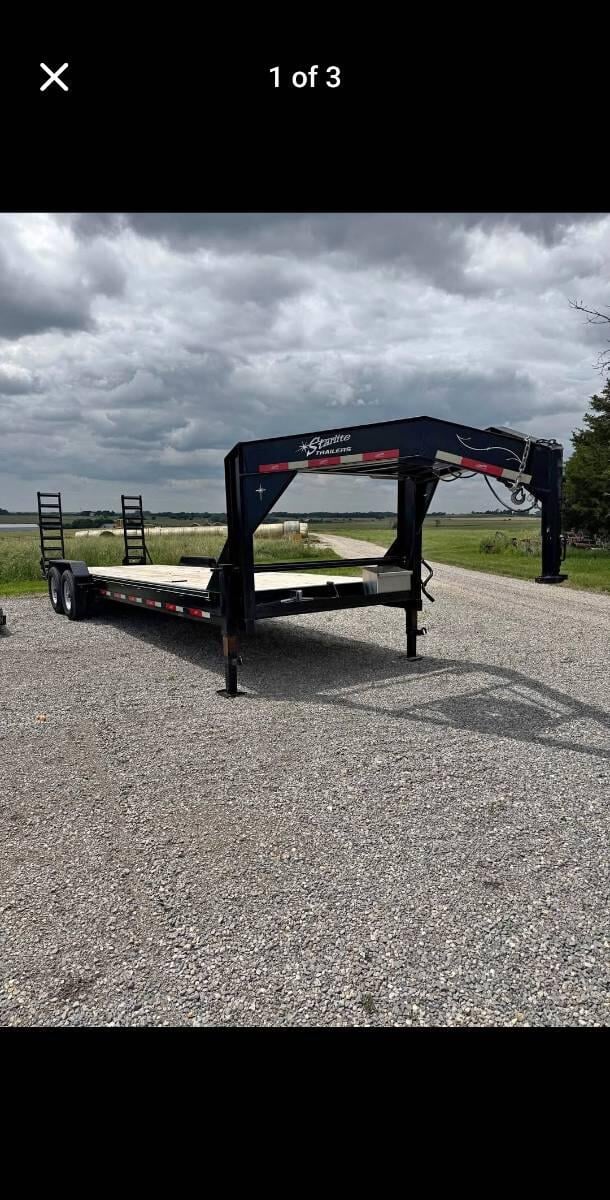 2021 Starlight 24ft gooseneck