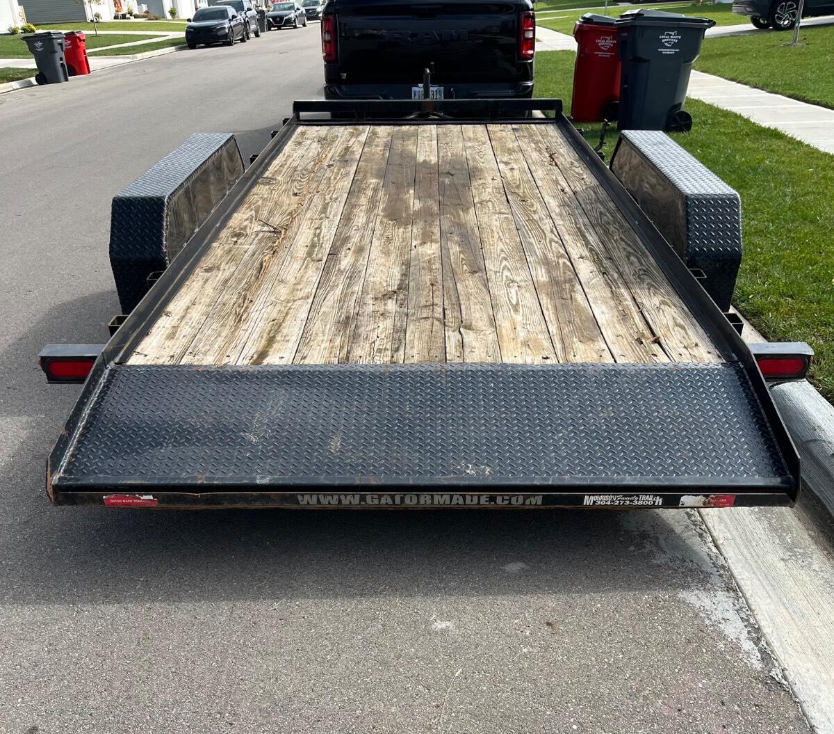 2018 Gatormade 18’ car hauler