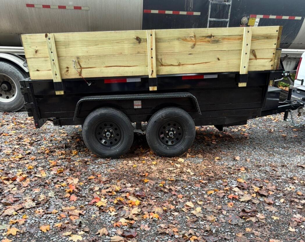 2027 Griffin 5x10 dump trailer with tarp