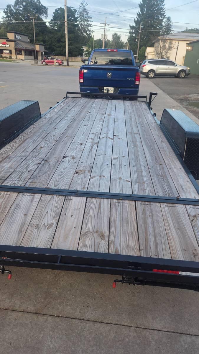 2027 Down to earth 17 foot 7k car hauler